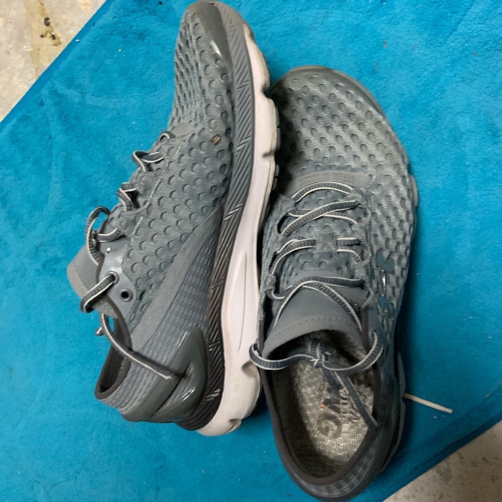 Under armor 8